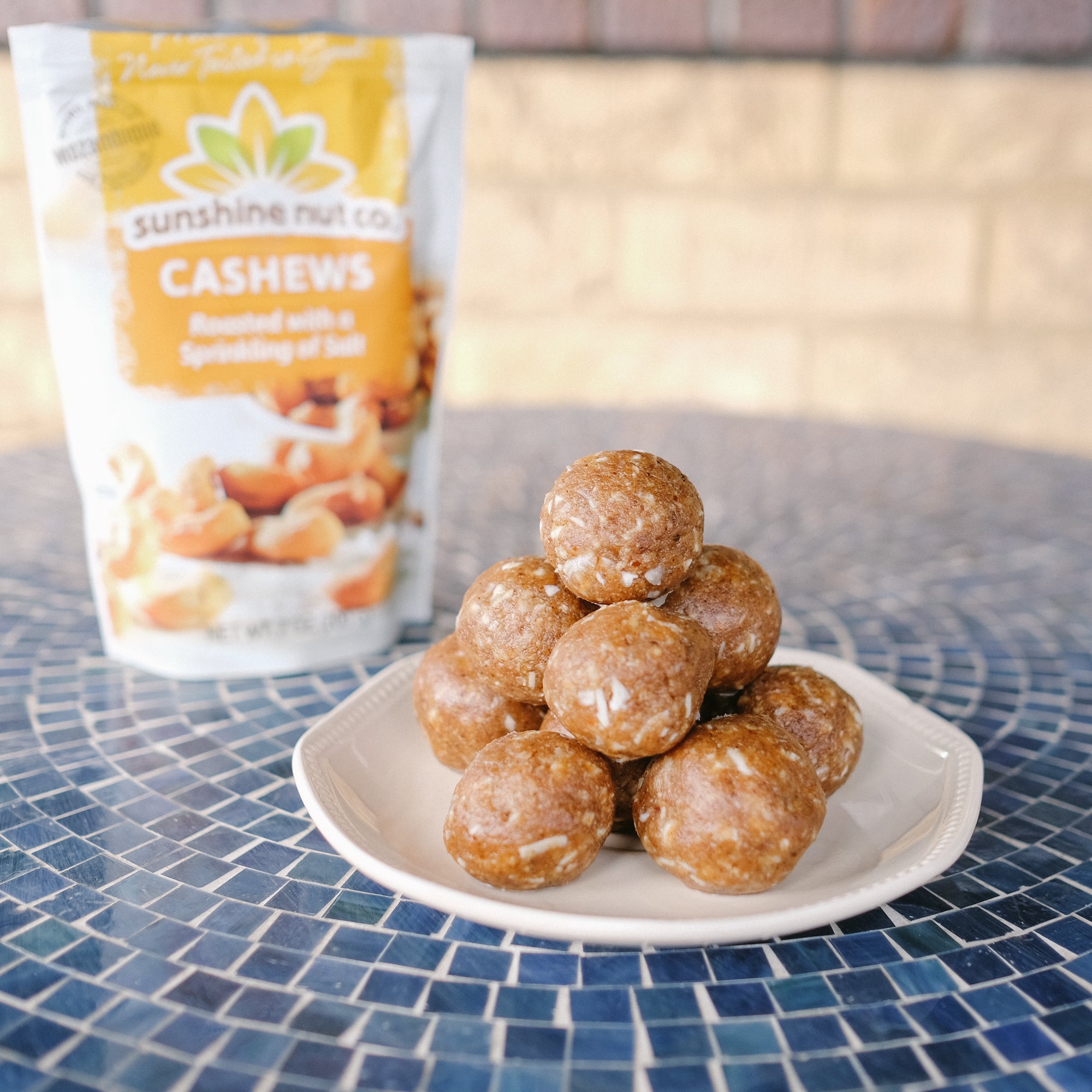 Cashew Energy Balls